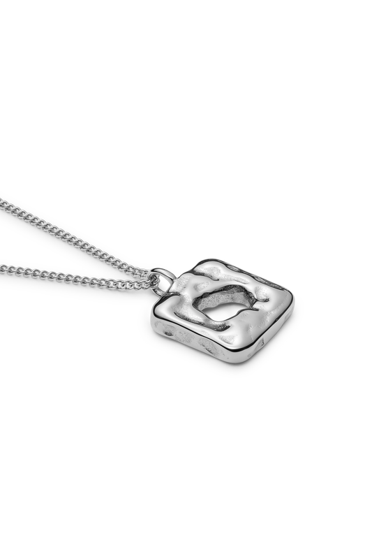 ouverture necklace