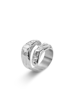 fissure ring