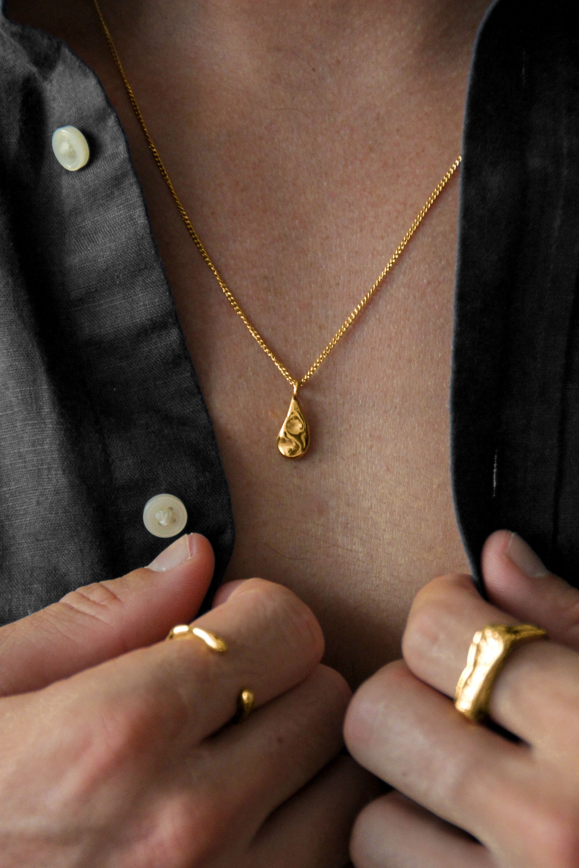 goutte necklace-8-monateo