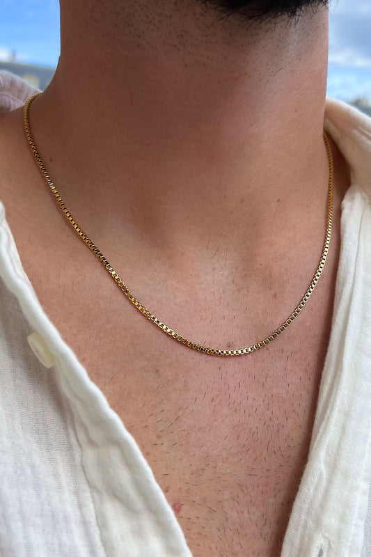 box necklace-8-monateo