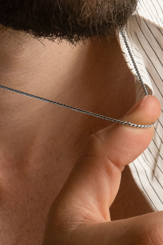 S necklace-4-monateo