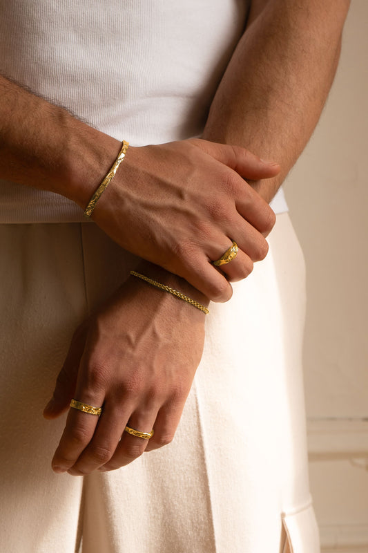 insolite ring-7-monateo